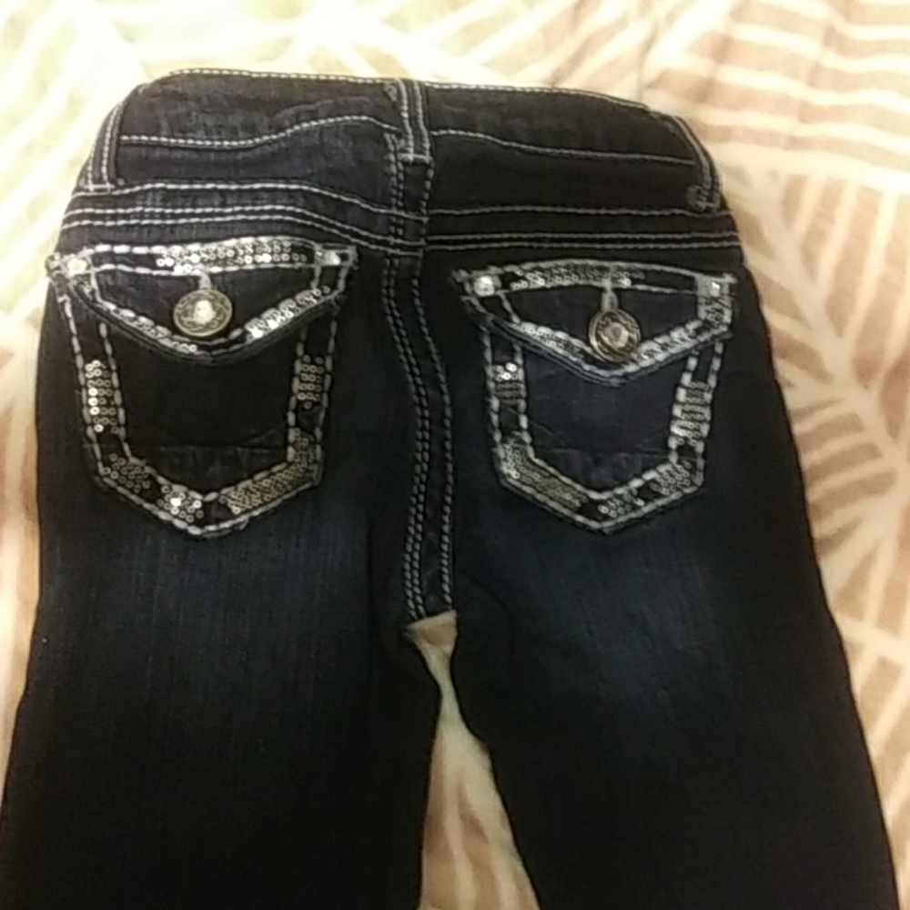 Day trip girls excellent condition